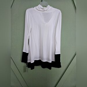 Calvin Klein long sleeve black/ white shirt nwt